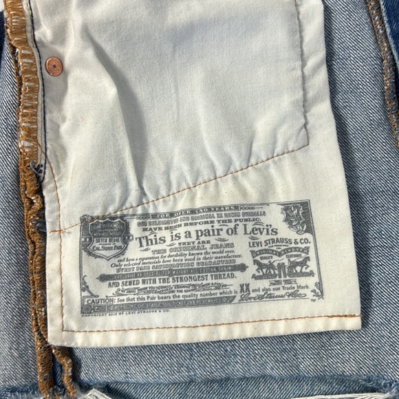 Levi’s 501 Vintage Shorts - Picture 6 of 12